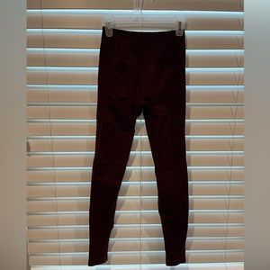Maroon exercise leggings